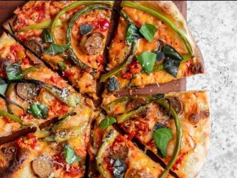 garlic scape pizza